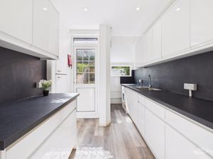 Photo 5- click for photo gallery